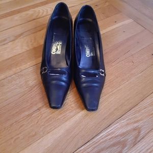 Vintage Ferragamo Women's Shoes 7.5 Black Ferragamo
